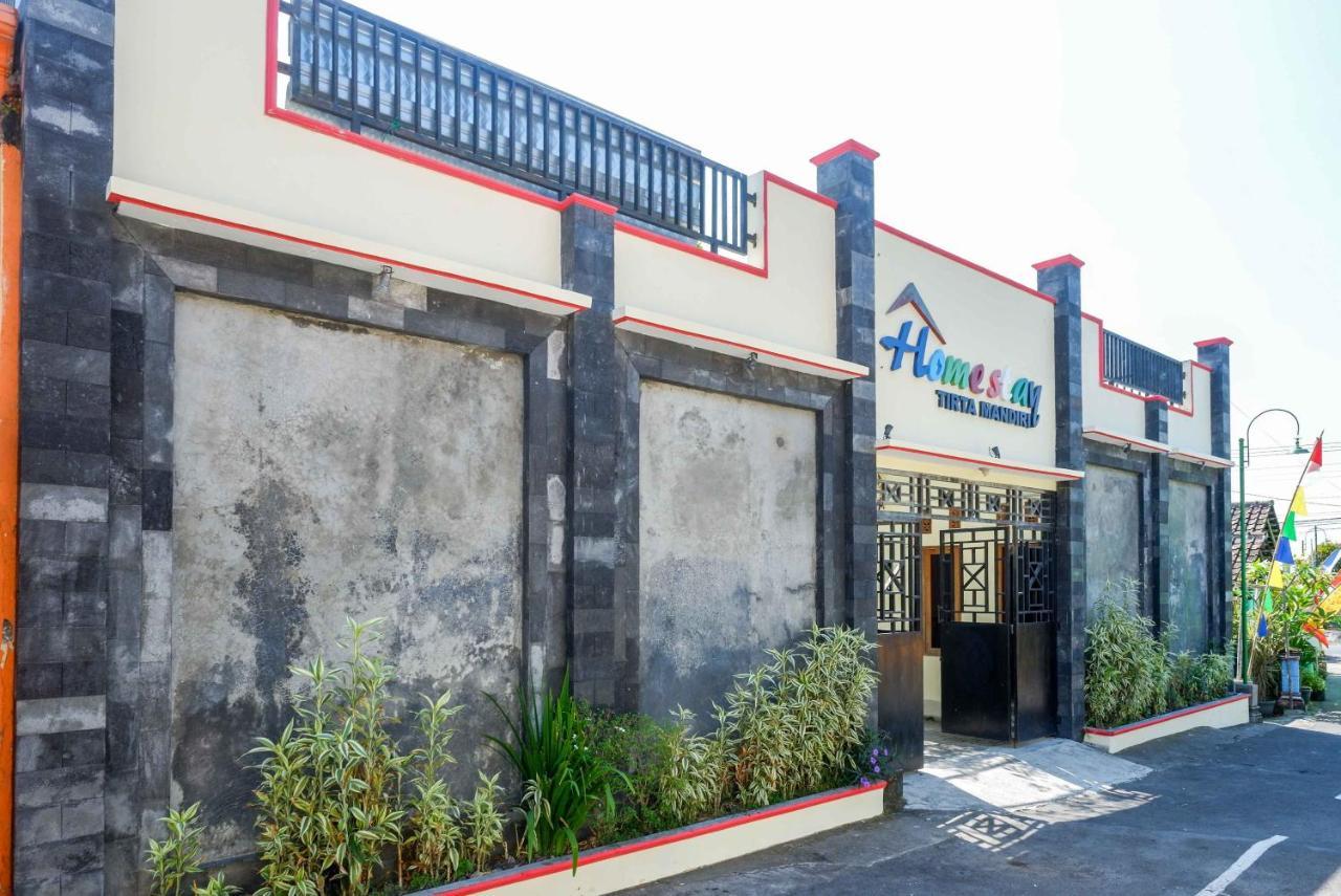Reddoorz @ Umbul Ponggok Waterpark Klaten Exterior foto